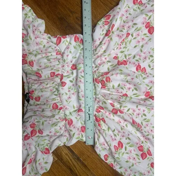 Trixxi White Strawberry Floral Puff Sleeve Dress Women’s Size Large Cottagecore - Picture 5 of 8